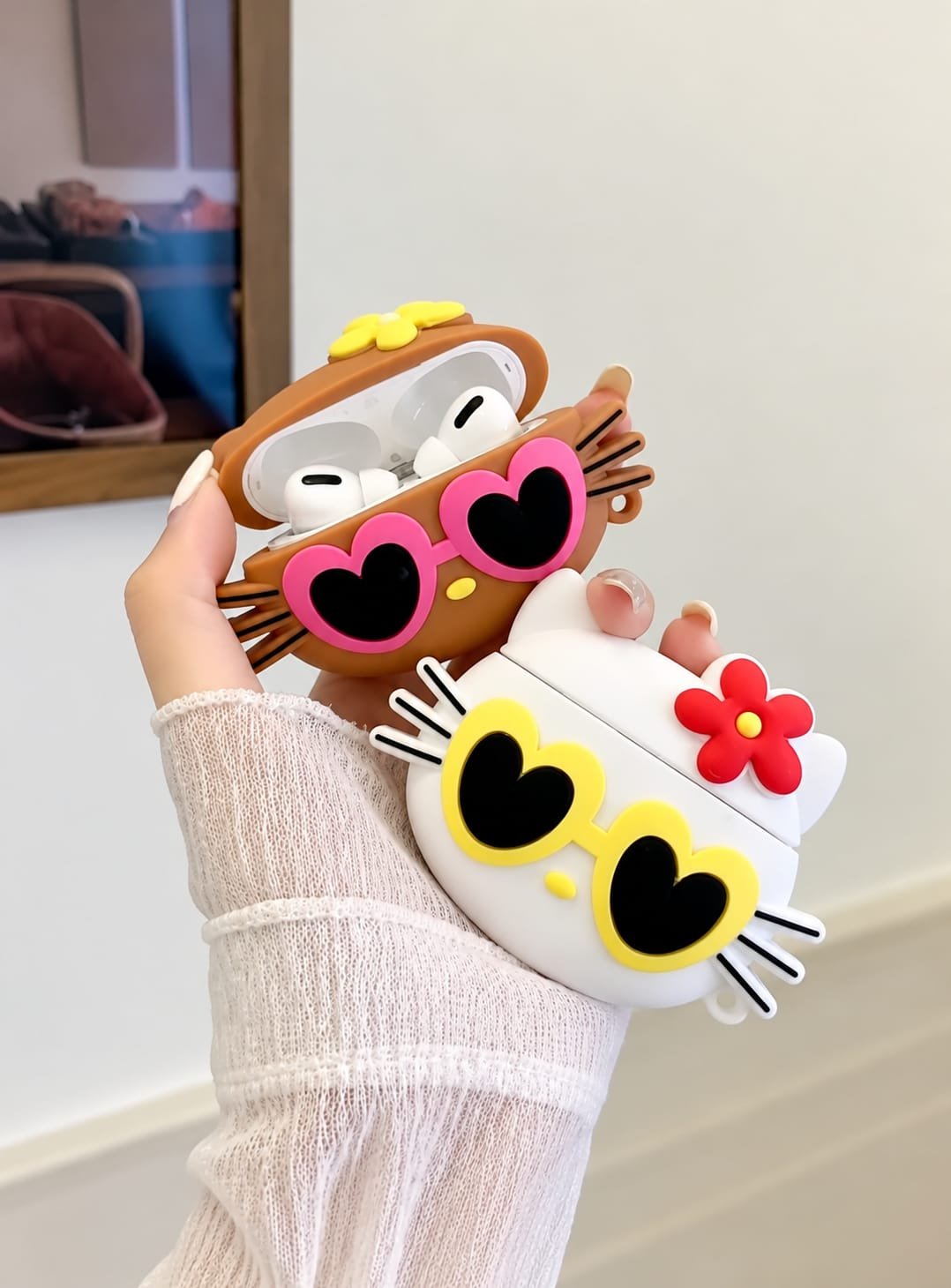 Kitty Sunglasses Rubber Silicone Airpod Case