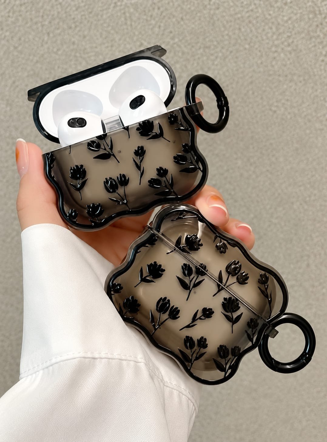 3D Black Floral Silicone Airpod Case With Ring Hanging